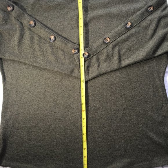 Olive Green Knit Top With Buttons Down Sleeve Sides Lily Morgan Size M - Picture 5 of 9